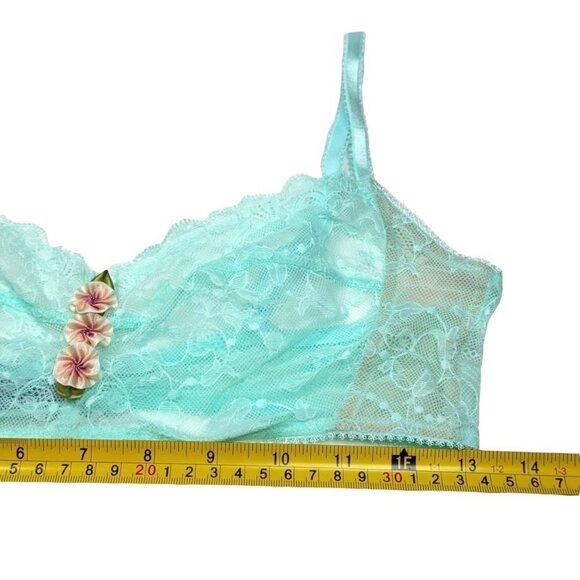 NWOT GAP Body Floral Lace Bralette Sz.L Mint Green Soft Cups Sheer Lingerie - Picture 6 of 7